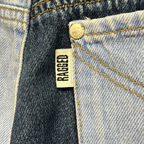 The Ragged Priest Quarter Panel Colorblock Mom Light Blue Indigo Jeans - Picture 5 of 12